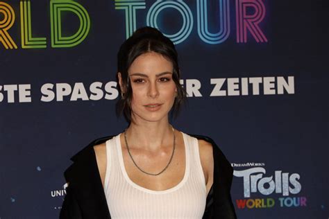 Lena Meyer Landrut Nackt Porn Videos